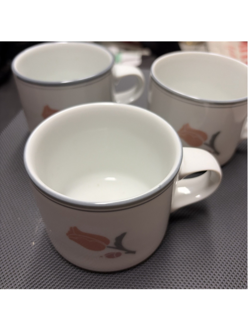 LA Tulipe Coffee Cup by Dansk Trooli fine China made in Japan. Set of 3.